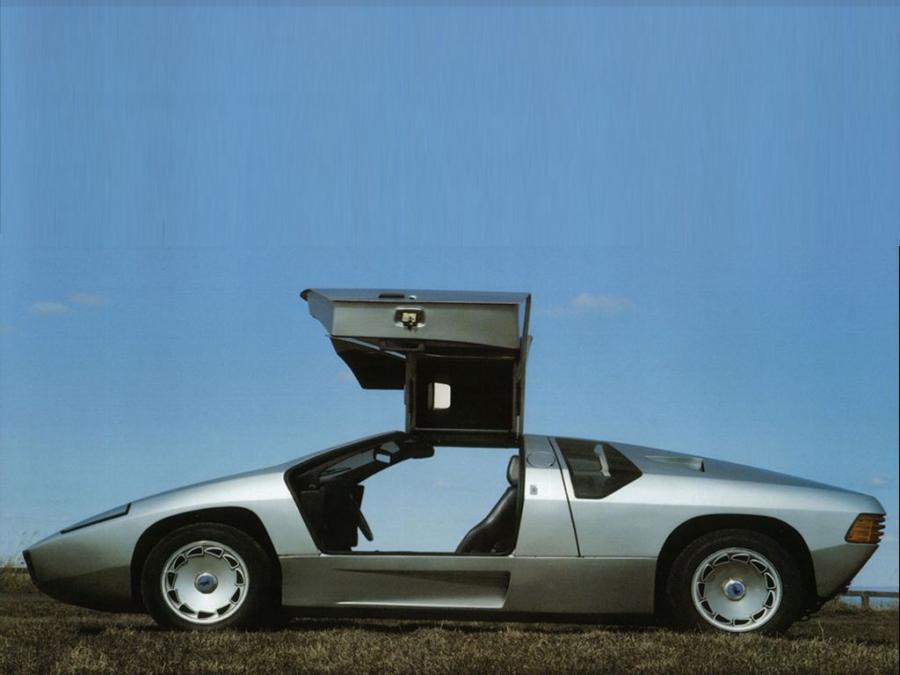  Isdera Imperator 108i (Serie I) 1984 года  (фото 13 из 16)